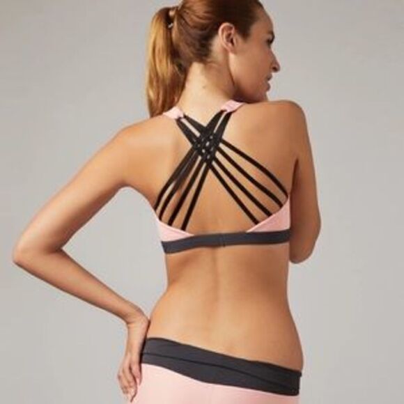 Pink Sexy String Back Sports Bra - Picture 2 of 4